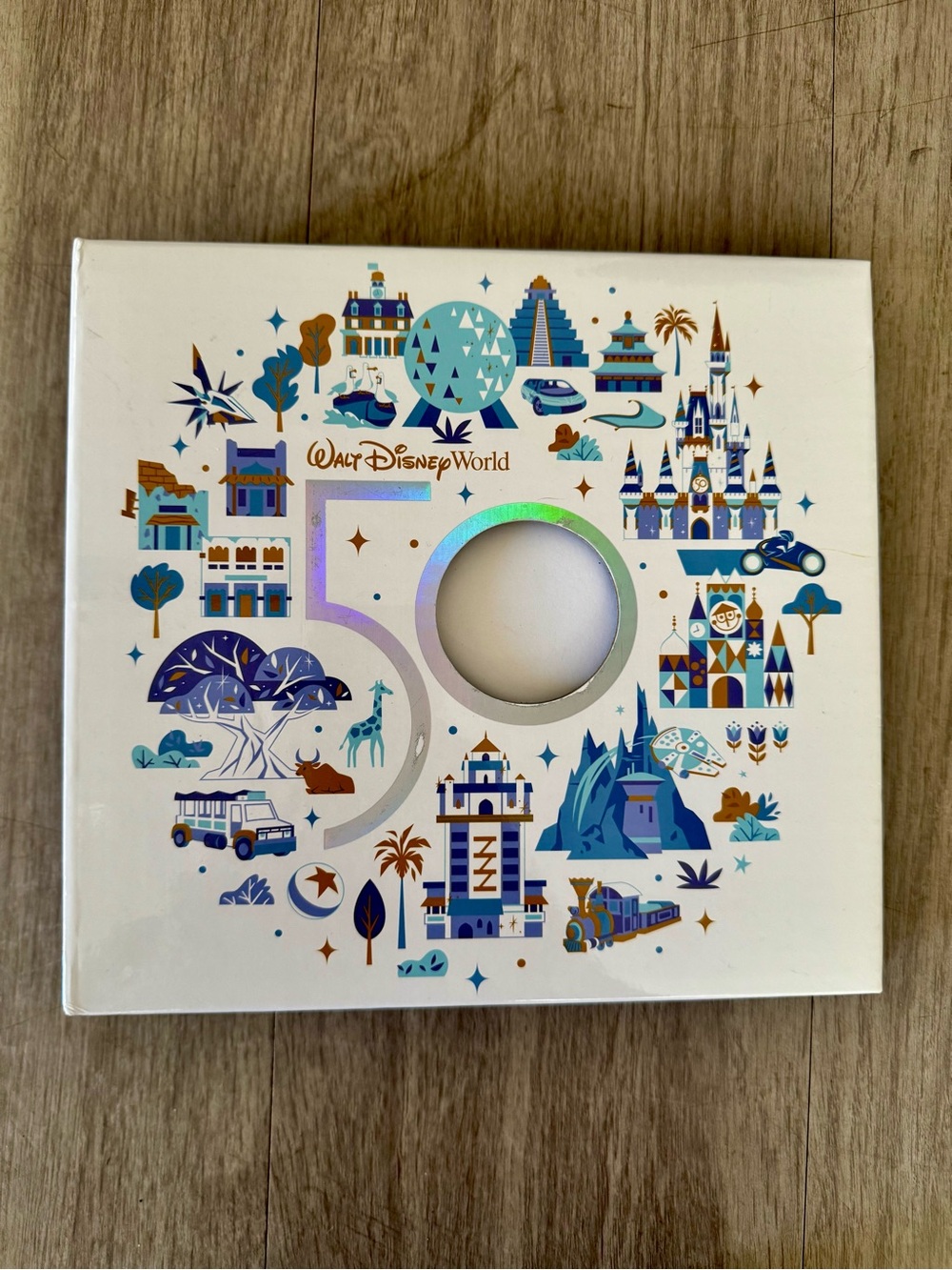 Walt Disney World 50th Anniversary Photo Album Scrapbook Binder
